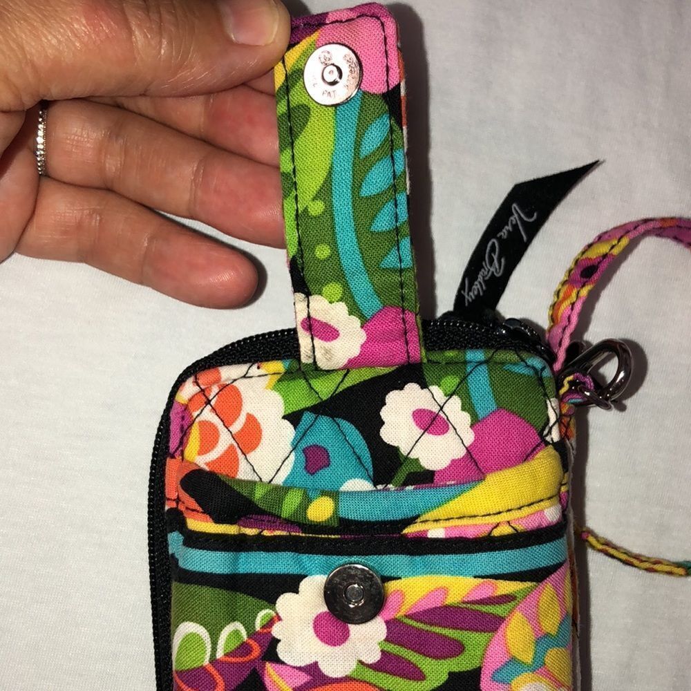 Vera Bradley Va Va Bloom Floral Cotton Quilted Wristlet Zip Around Wallet - Picture 3 of 12